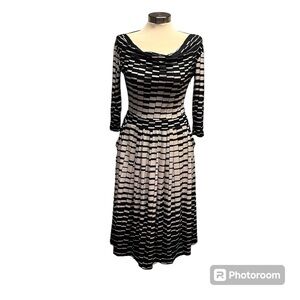 Reborn Abstract Dress M
